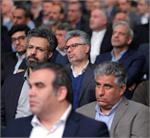 مدیر عامل جم‌پیلن پای حرف‌های رهبر انقلاب نشست/ رونمایی از گریدهای جدید پلیمری